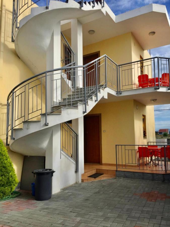 Shyqi Apartments Velipojë المظهر الخارجي الصورة